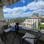 Sea Breeze Apartment